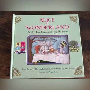 Very Rare Maria Taylor 3D Artwork Alice In Wonderland Pop-up Book Incredible!